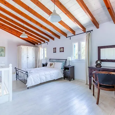 Villa Arpaki *